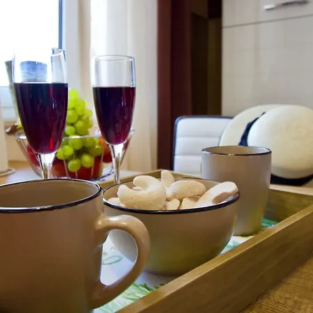 Nicole Апартаменты