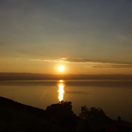 Nicole Апартаменты Мощеничка-Драга