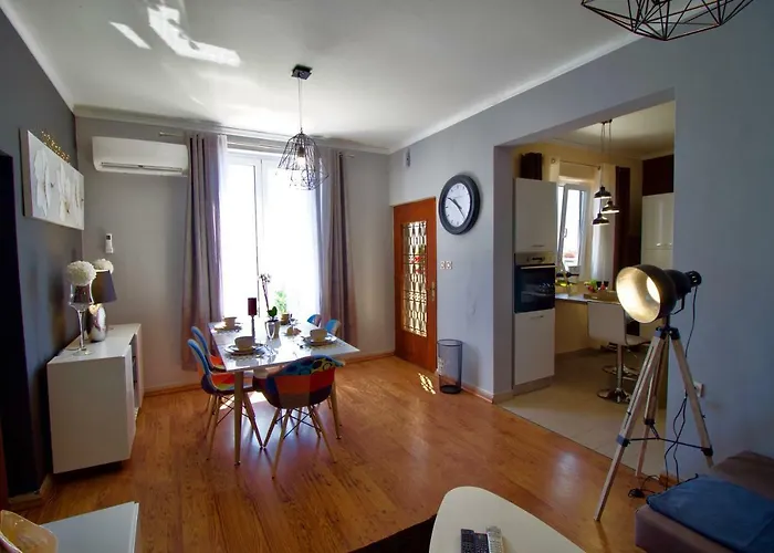 Nicole Appartement *